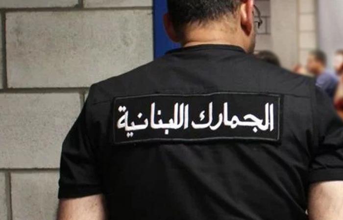 ضبط كمية كبيرة من الألبسة والأحذية المهرّبة