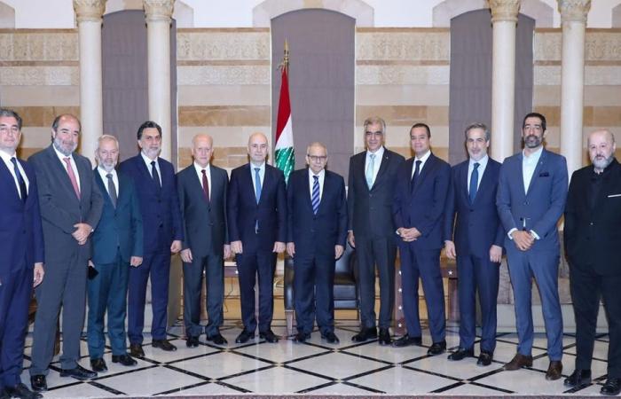 سلام استقبل نوابا وقعوا اقتراح قانون تصويت المغتربين