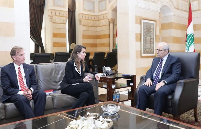 أورتاغوس وحديث مطول عن “الميكانيزم” في السراي