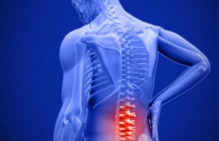 فنانة تستعد لجراحة دقيقة في العمود الفقري.. وتطلب الدعاء من محبيها