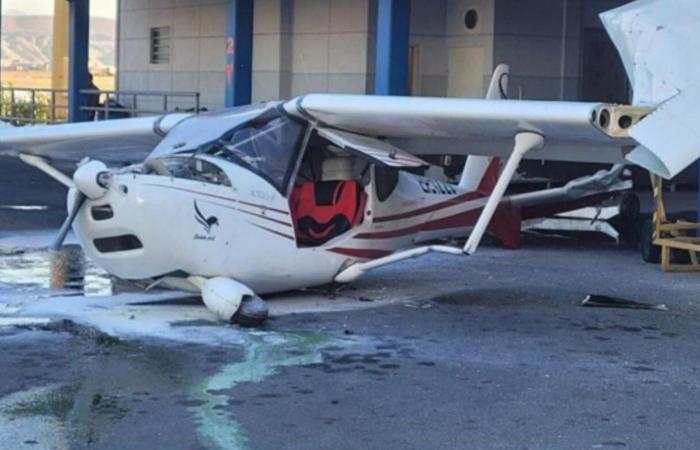 بالصّورة: طائرة تخرج عن السيطرة أثناء الهبوط