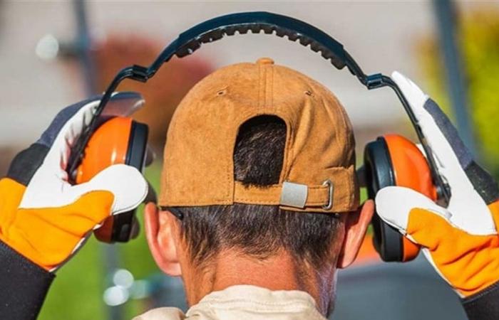 الأصوات العالية ترتبط بمرض عصبي لا علاج له.. العلماء يشرحون