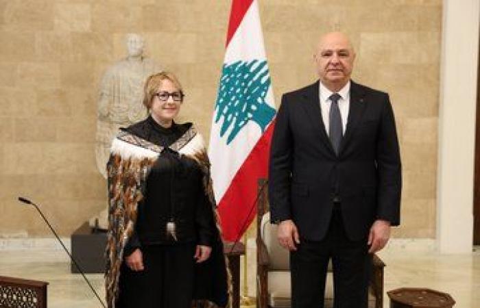 الرئيس عون تسلم اوراق اعتماد سفراء جدد