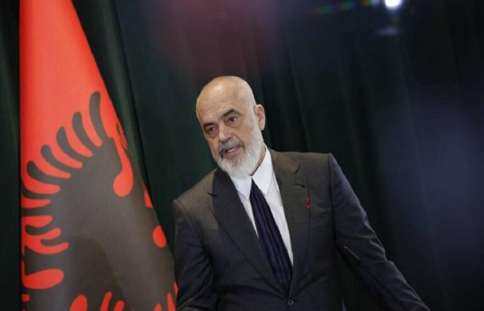 رئيس وزراء ألبانيا يدعو الاتحاد الأوروبي إلى الحوار مع روسيا