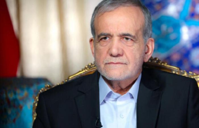 بزشکیان: لو قُتل المرشد في الحرب لوقعنا في صراع داخلي