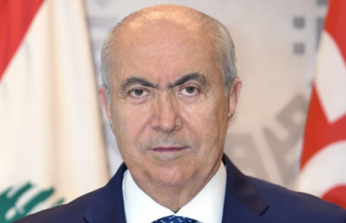 لماذا حظر بخاري النائب مخزومي؟