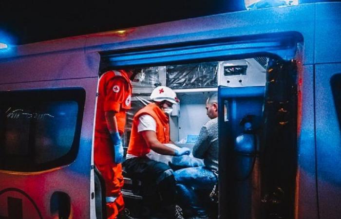 تحذير من الصليب الأحمر: لا تقعوا ضحية هؤلاء