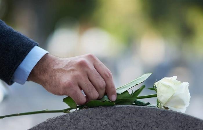 بعد معاناة طويلة مع المرض.. وفاة فنان كبير