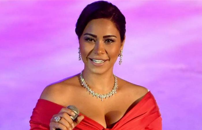 شيرين عبدالوهاب تتخذ إجراءات قانونية بعد تسريب تسجيلات صوتية منسوبة لشقيقها