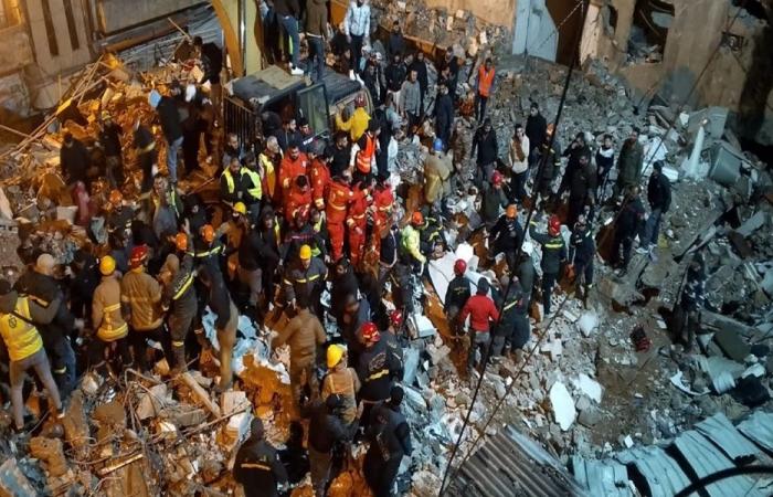 فريق من الدفاع المدني يتمركز في طرابلس