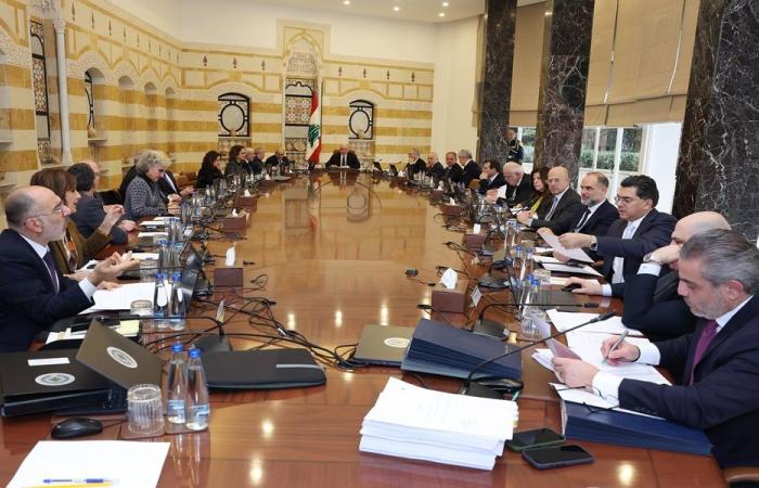 ترقُّب لـ”الإثنين الكبير” في بعبدا