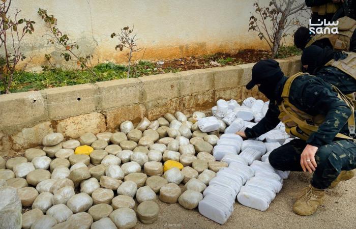 سوريا تحبط محاولة تهريب مخدرات عند الحدود مع لبنان (صوَر)