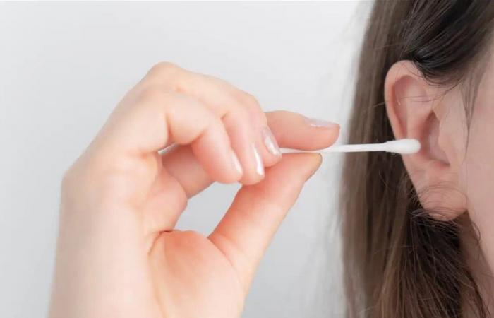 تستخدمونها يومياً.. احذروا "خطر الصم" في هذا الغرض البسيط