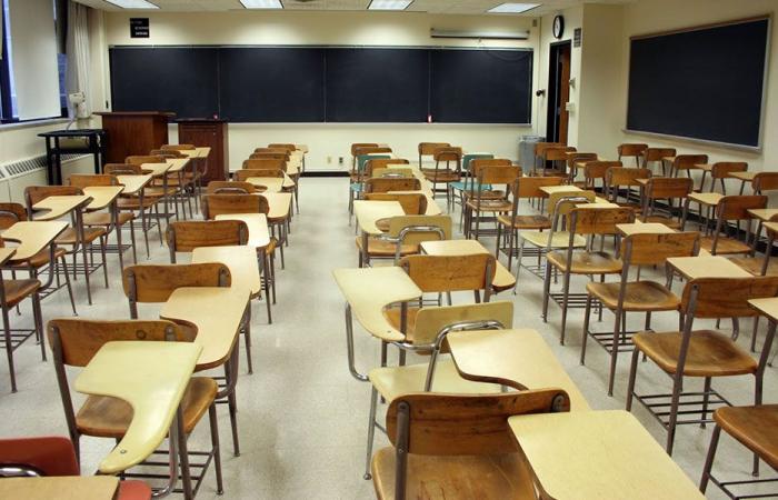 إقفال المدارس الثلثاء