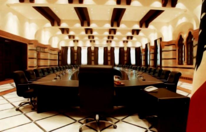 مجلس الوزراء لم يبحث طرد السفير الإيراني