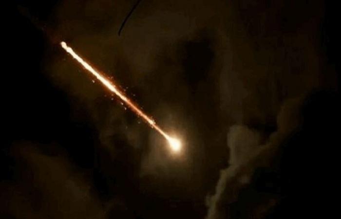 الجيش الإسرائيلي يرصد إطلاق صاروخ من اليمن