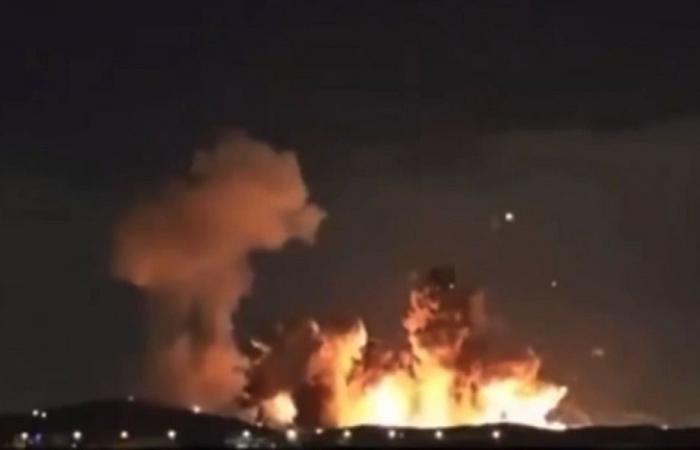 غارات عنيفة على مستودع ذخيرة في أصفهان