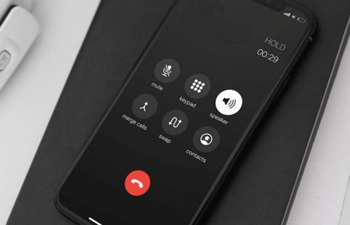 صاحب صيدلية في صيدا يتلقى اتصالًا بوجوب الإخلاء