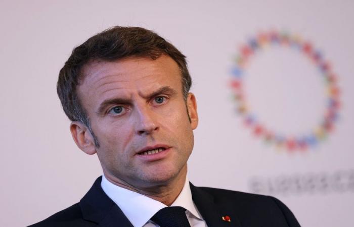 ماكرون: على “الحزب” التوقف عن ممارسة صلاحيات الدولة 