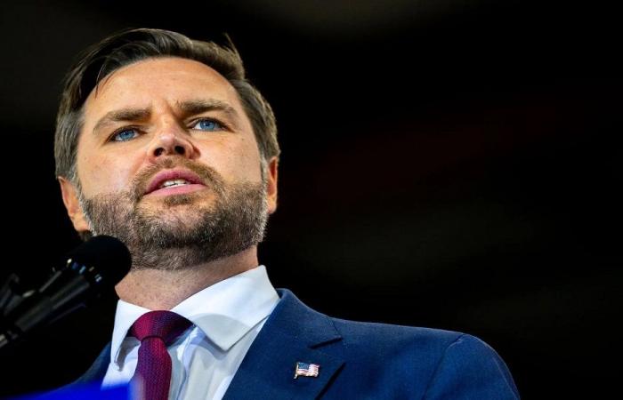 البيت الأبيض: فانس لم يغادر إلى باكستان