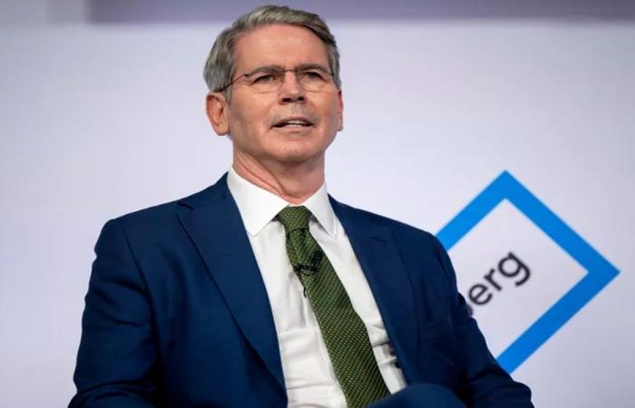 واشنطن تحذّر من تمويل طهران