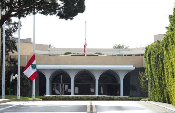 مجلس الوزراء يبحث تعديل قوانين المصارف والتعيينات