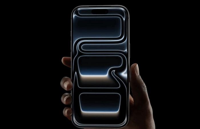 شاشة أكثر ذكاءً وبطارية أطول.. ماذا تخبئ آبل لـ iPhone 18 Pro؟