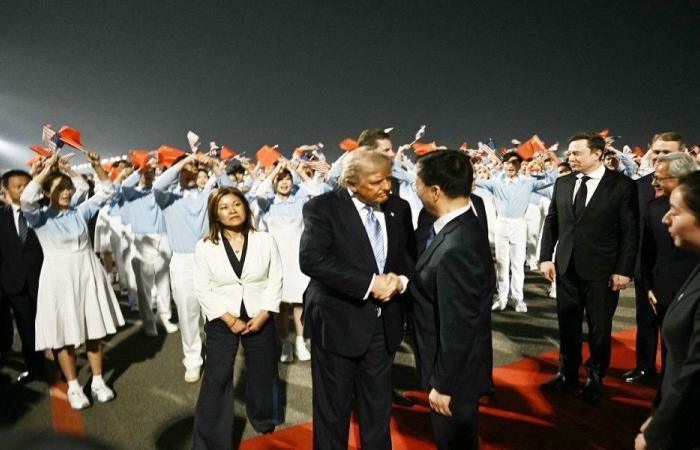 ترامب يوجه دعوة إلى نظيره الصيني لزيارة الولايات المتحدة