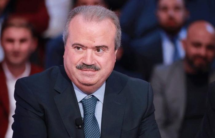 جابر: رواتب القطاع العام ستدفع قبل الأضحى