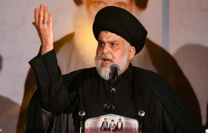 الصدر يعلن انفصال “سرايا السلام” والتحاقها بالدولة