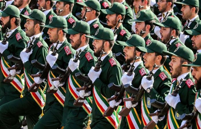 الحرس الثوري: موجة الصواريخ قد تستمرّ أسبوعًا كاملًا