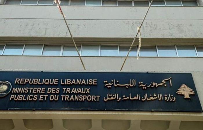 الأشغال: أعمال تزفيت وصيانة للحفر على الأوتوستراد الساحلي