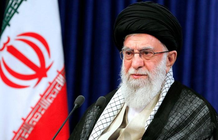 وصول جثمان خامنئي إلى النجف تمهيدًا لتشييعه
