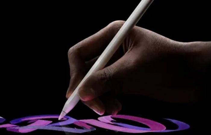 أقلام Apple Pencil ببطاريات قابلة للاستبدال