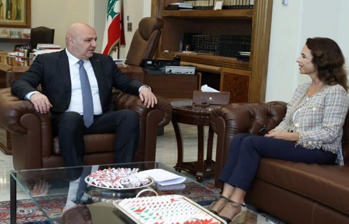 الخازن لحود تبحث مع عون ملفات السياحة ومغارة جعيتا