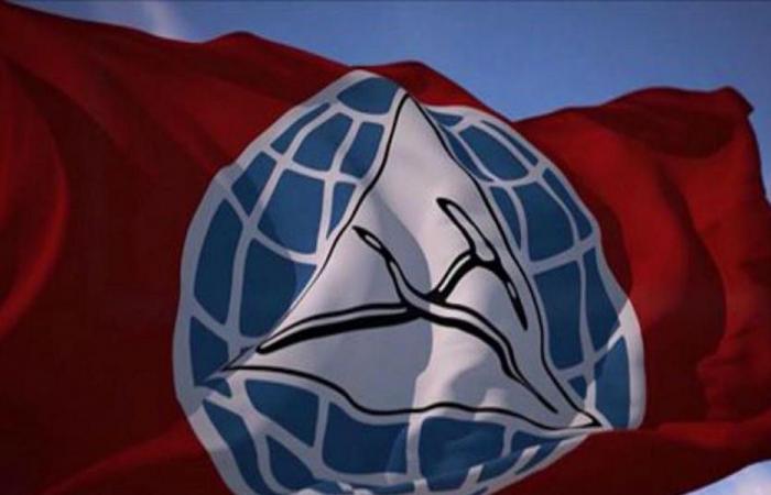 التقدمي: هذه الصفحات لا تمت إلى الحزب بصلة