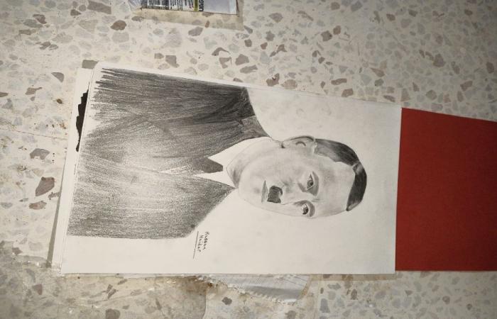 رسومات لهتلر في الجنوب.. إسرائيل: “الحزب” يرسّخ الفكر النازي!