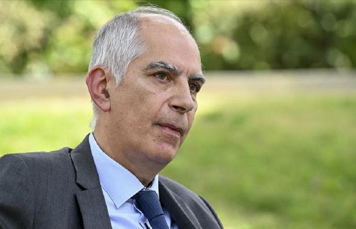 السفير الفرنسي زار مستشفى تبنين
