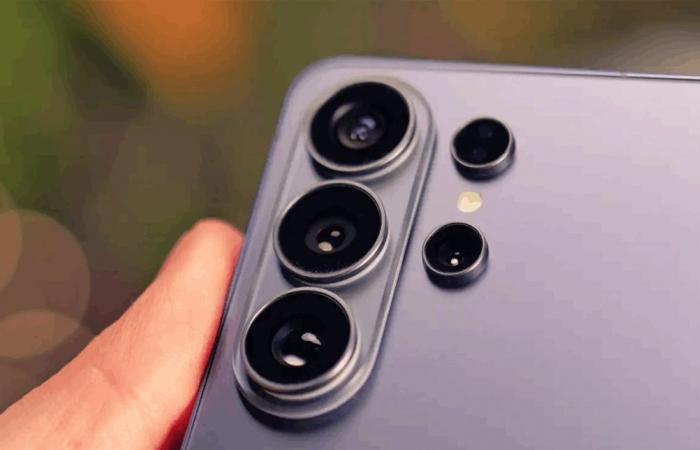 سامسونغ قد تقلّص كاميرات "Galaxy S27 Ultra".. خطوة لتخفيف الكلفة؟
