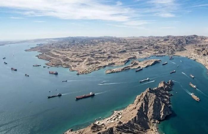 باكستان: لا نزال منخرطين في الجهود بشأن مضيق هرمز