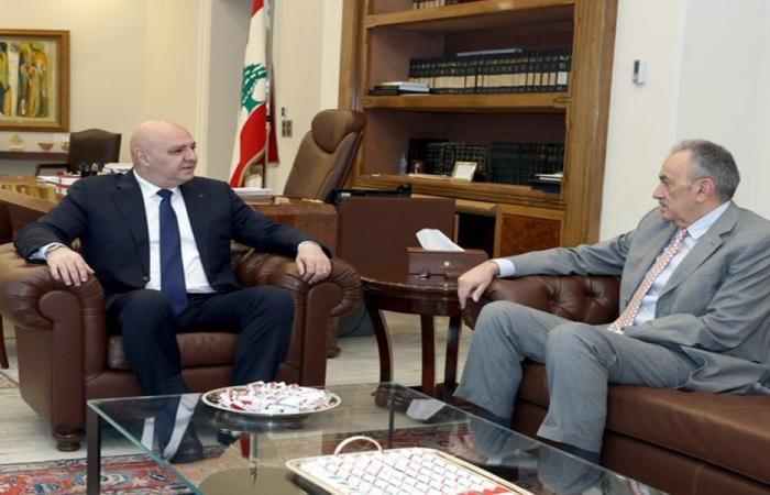عون يطّلع من رئيس الوفد المفاوض على مداولات اجتماعات روما