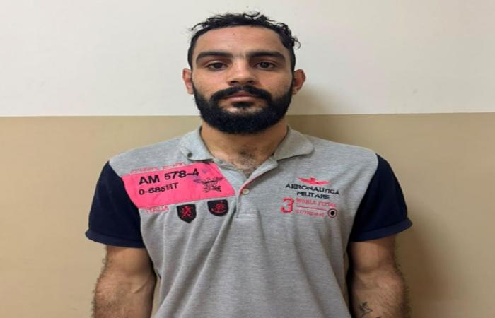 باع ليرات ذهبية مزيّفة.. هل وقعتم ضحيّة أعماله؟