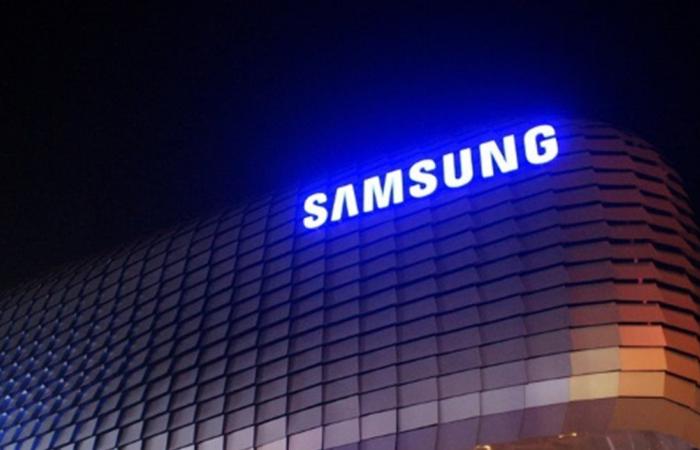 بحجمين مختلفين.. "سامسونغ" قد تطلق هاتف Galaxy S27 Ultra