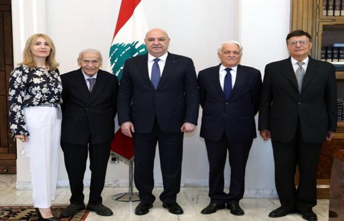 عون يطّلع على التحضيرات لإنشاء متحف وديع الصافي
