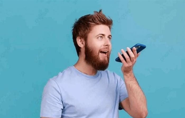 أكثر من ميكروفون في هاتفك.. لماذا؟