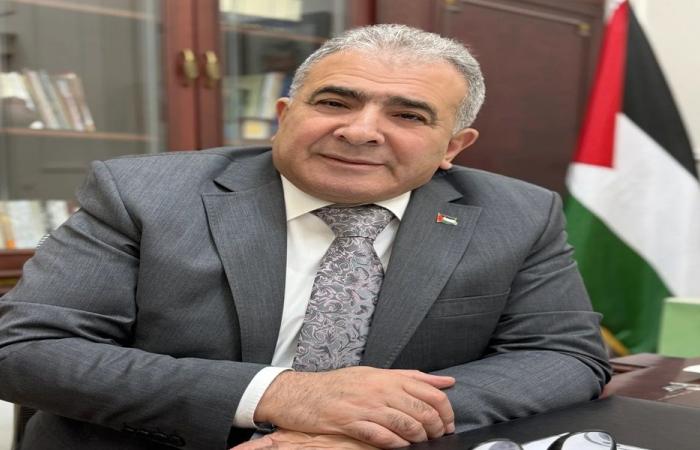 السفير الفلسطيني: مستعدّون لاستكمال تسليم سلاح منظمة التحرير إلى الدولة اللبنانية