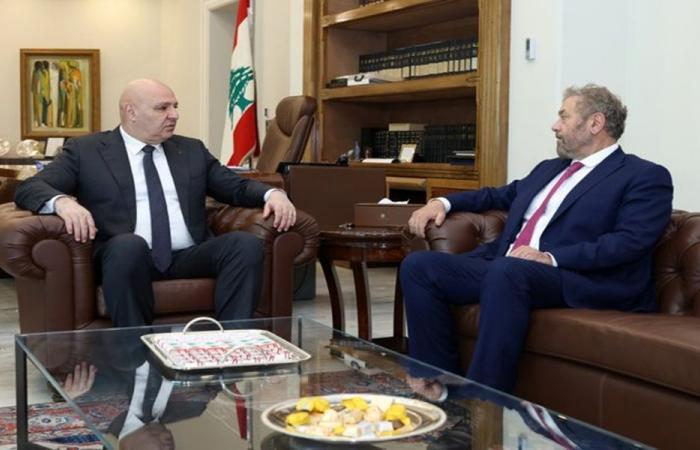 عون يبحث مع إفرام الوضع الداخلي وملف الكهرباء